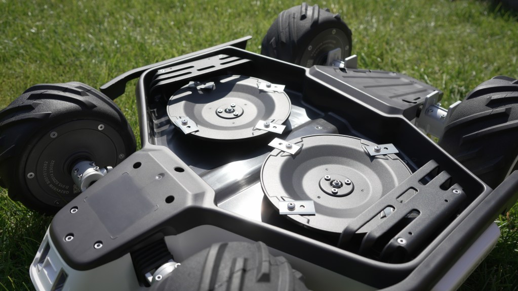 luba awd 5000 cutting blades